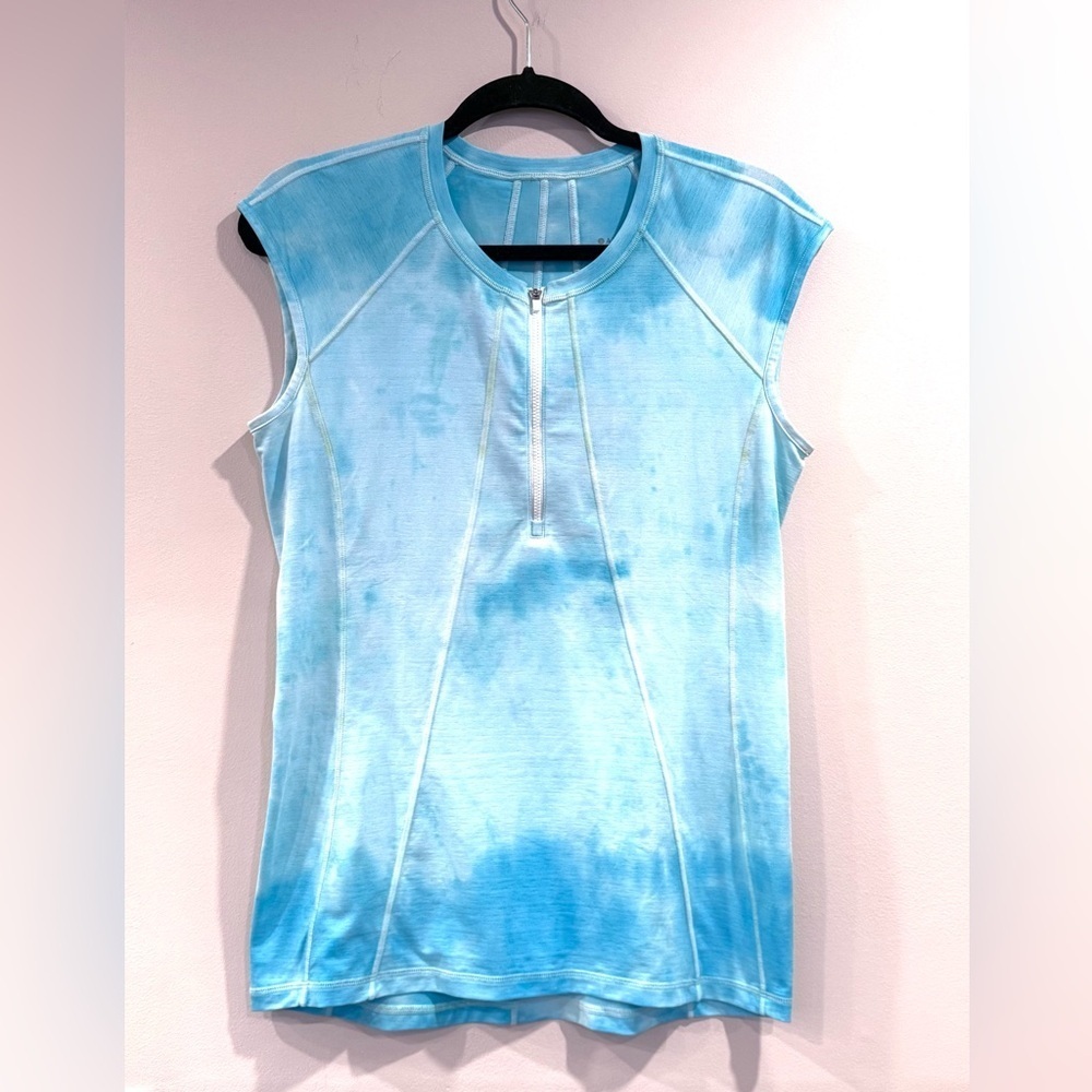 🔥Athleta Blue Tie-Dye Women's Top Sz M EUC🔥